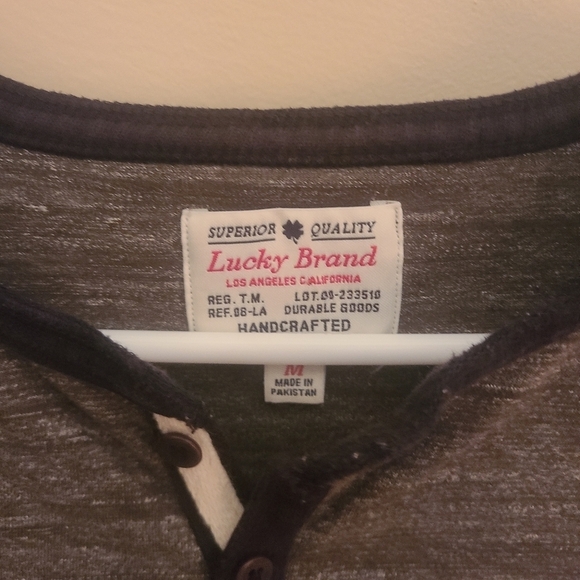 Lucky Brand Men's Crewneck Button Chest Gray Long Sleeve Shirt - Picture 3 of 4